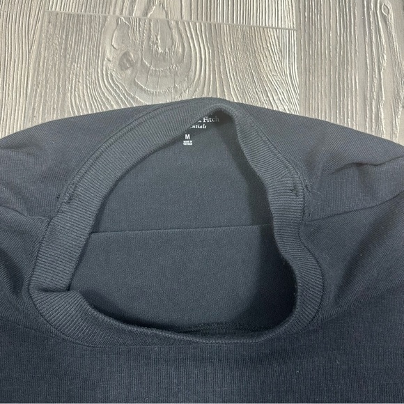 Abercrombie black soft oversized lounge top medium - Picture 4 of 8